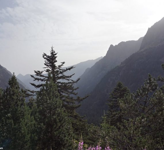 Lac de Gaube et Pont d'Espagne